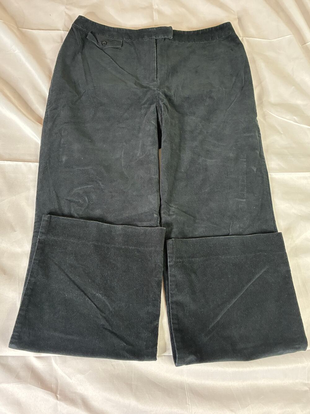 Pendleton Womens Size 12 Black Corduroy Pants Straight Leg Comfort Waist